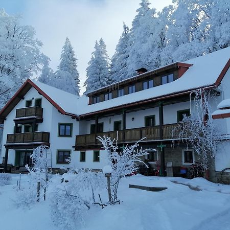 Penzion Nadejov Касперске Хори Екстериор снимка